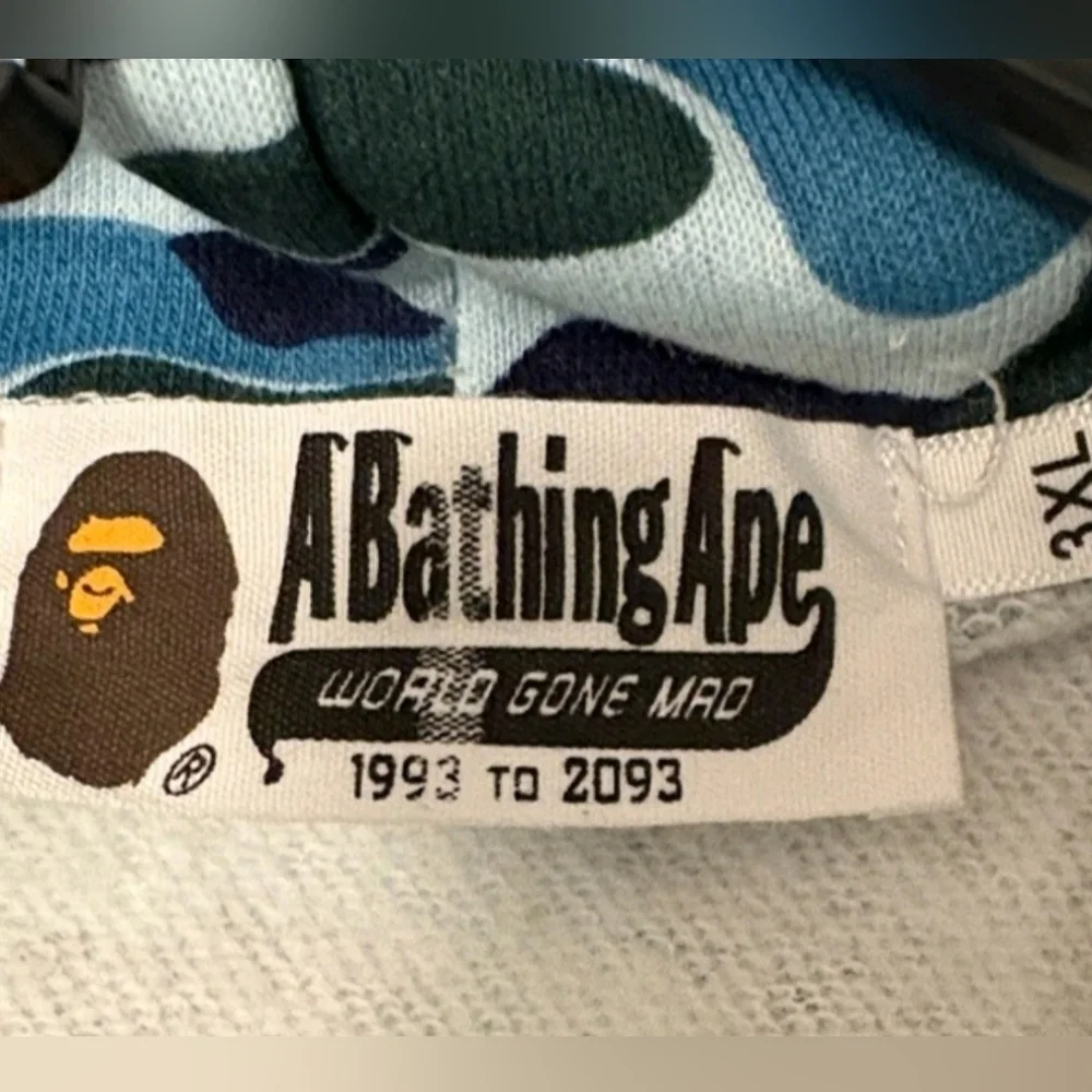 BAPE Color Camo Shark WGM Hoodie Sweatshirt Ligh Blue | A Bathing Ape 3XL (EUC)